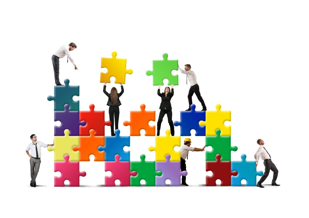 Define customer experience management framework blog header