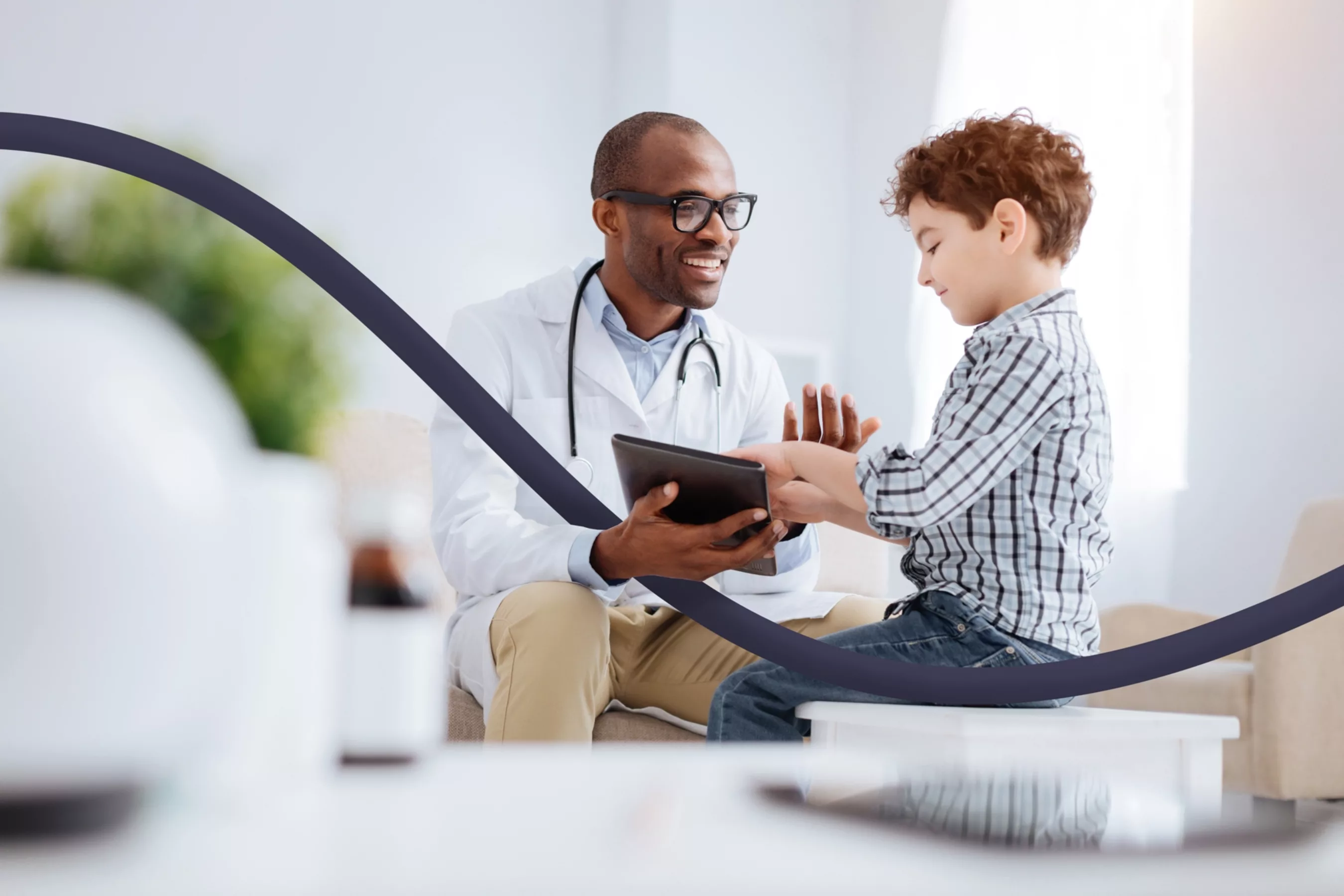Header-ribbon-purple-healthcare-Cemantica